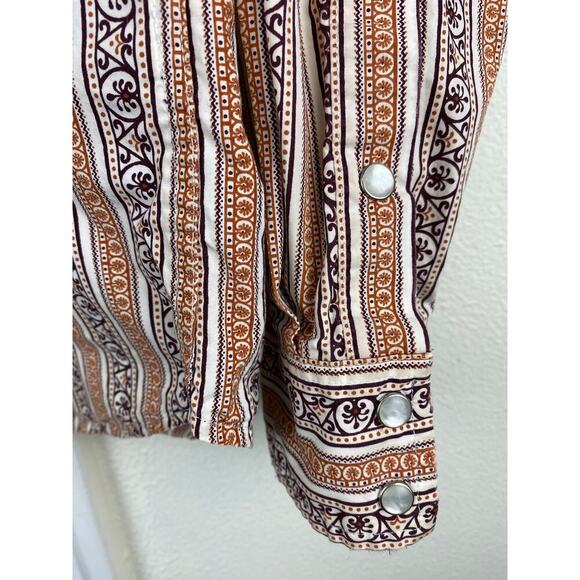 Fossil Men's Size M Vintage Fit Brown Striped Pearl Snap Front Western Shirt - Picture 2 of 7